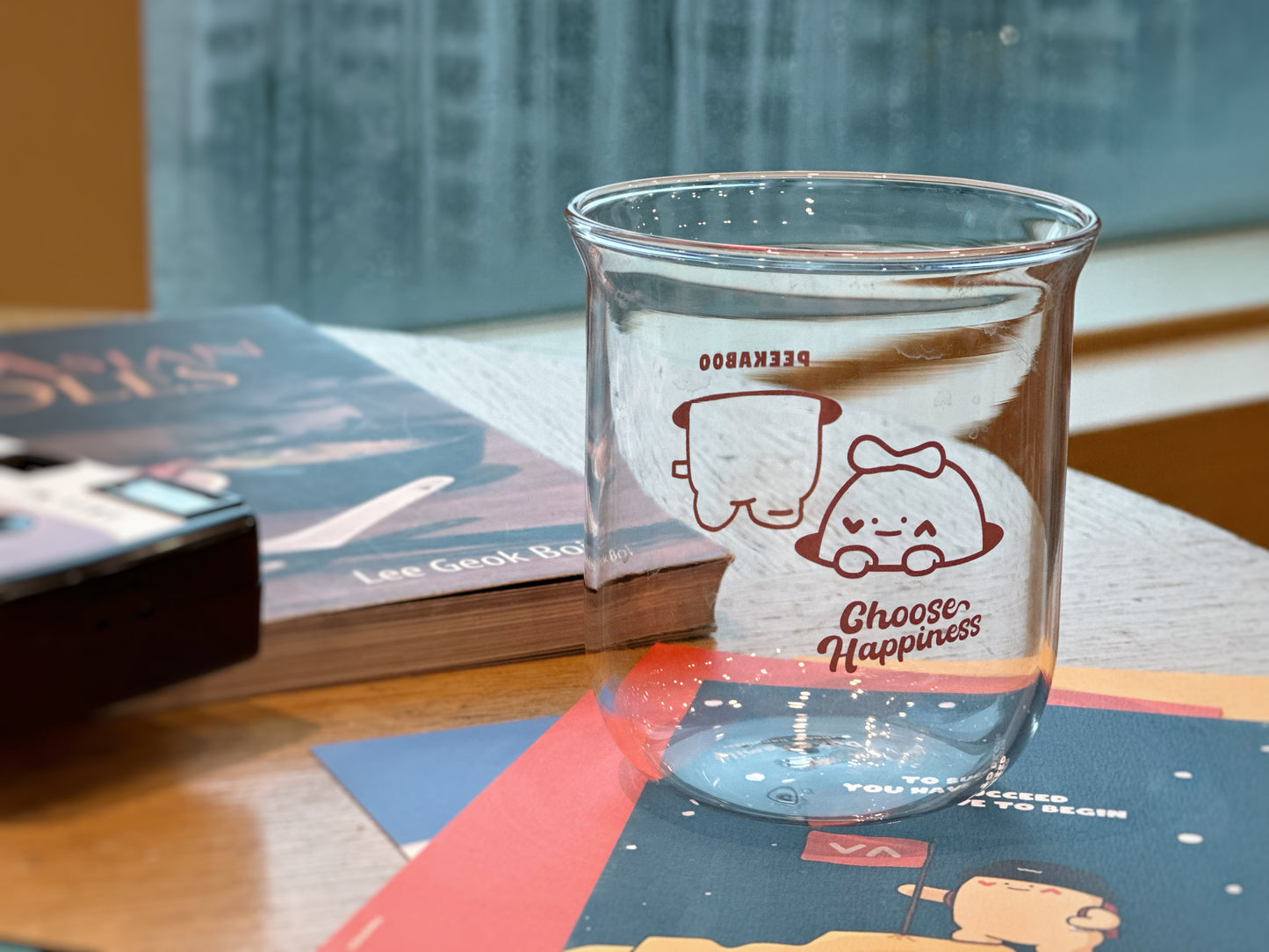 "Peekaboo" Drinking Glass