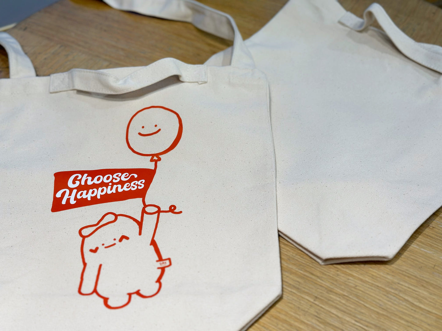 "Flying with Happy Balloon" Tote Bag with Short Handle