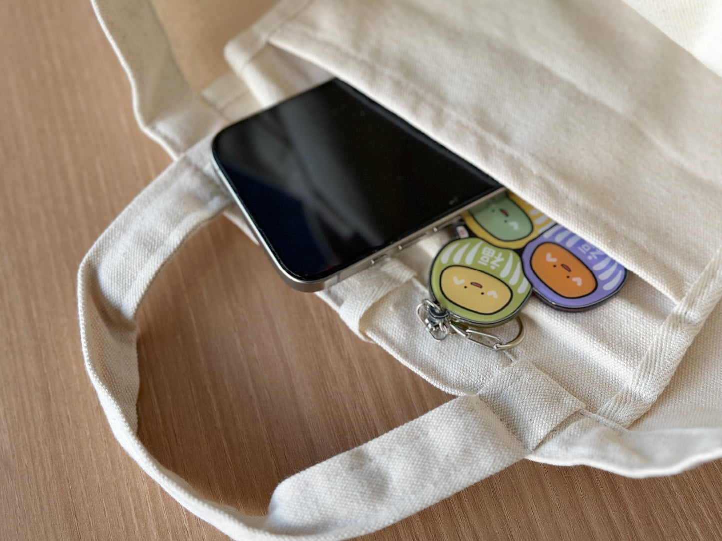 "Flying with Happy Balloon" Tote Bag with Long Handle