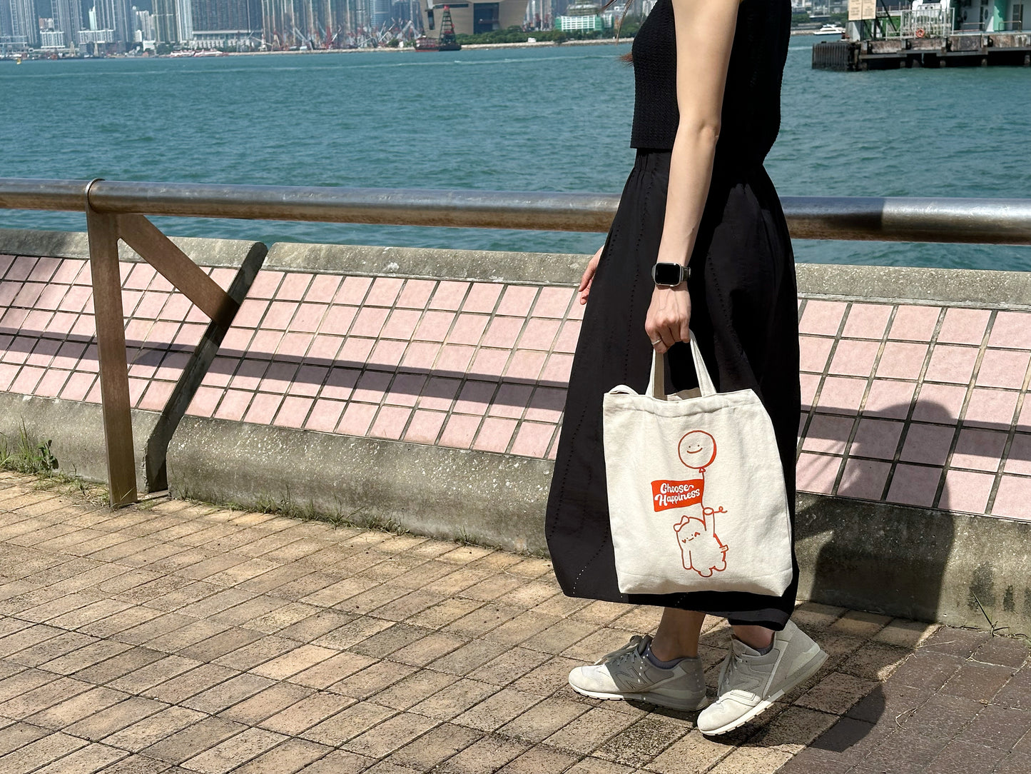 "Flying with Happy Balloon" Tote Bag with Long Handle