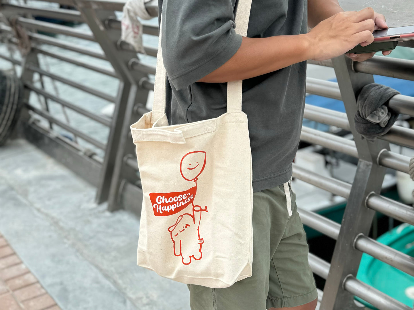 "Flying with Happy Balloon" Tote Bag with Short Handle