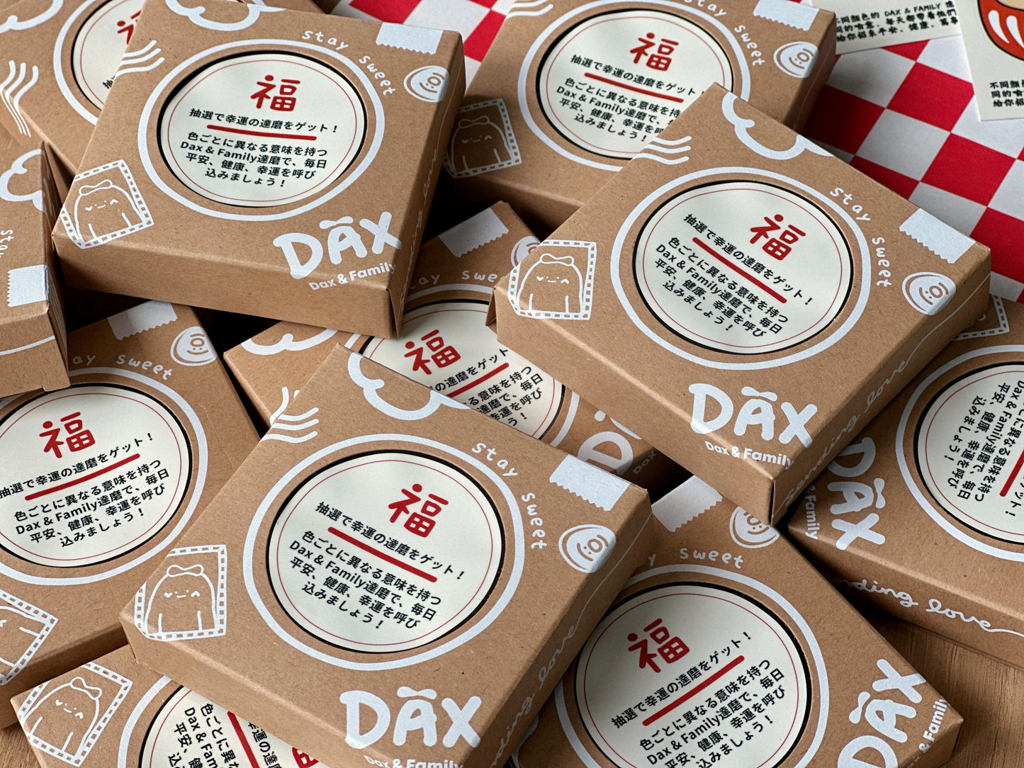 Dax & Family Daruma Keyring Blind Box